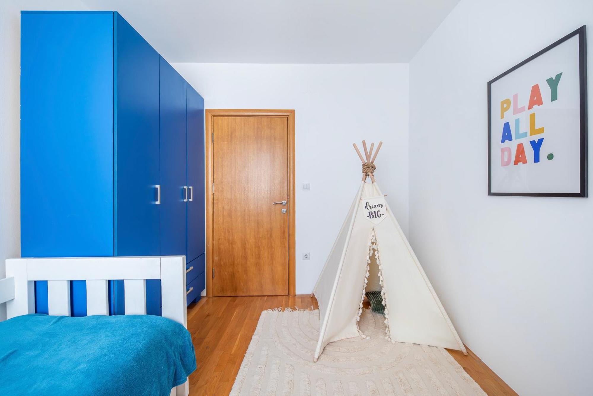 Modern Living - Sapphire - Private Parking Novi Sad