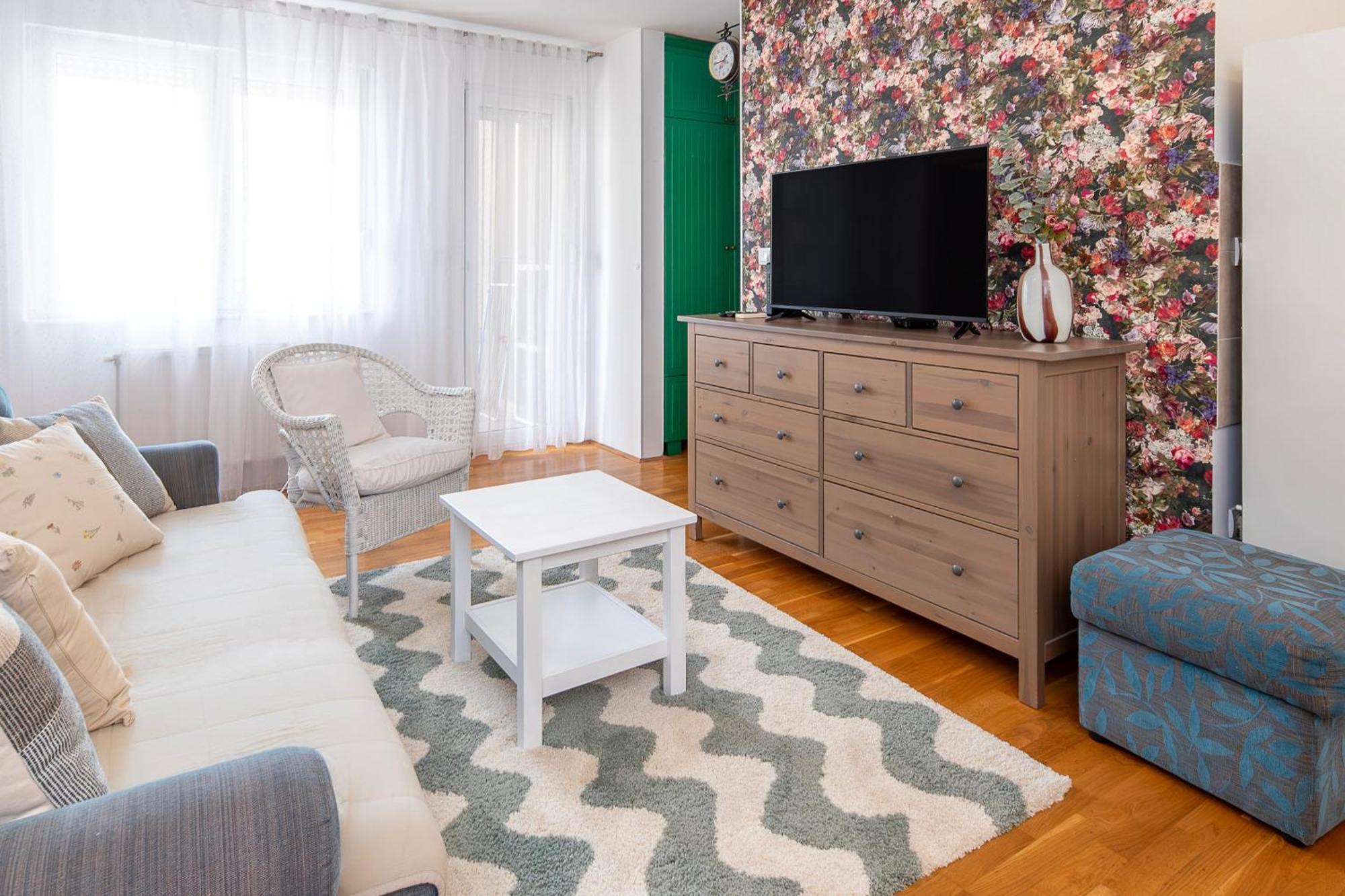 Modern Living - Sapphire - Private Parking Appartamento *